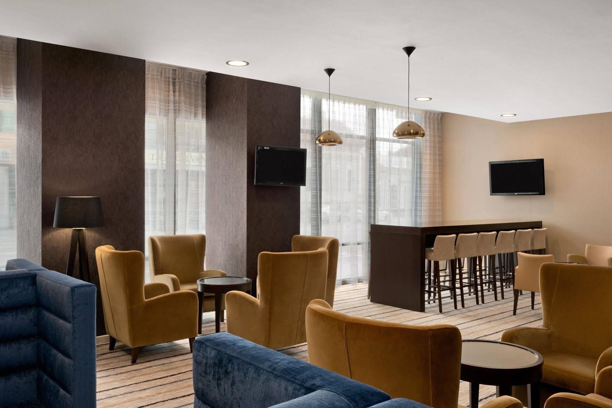 Hampton by Hilton Cluj-Napoca Hotel Exterior foto