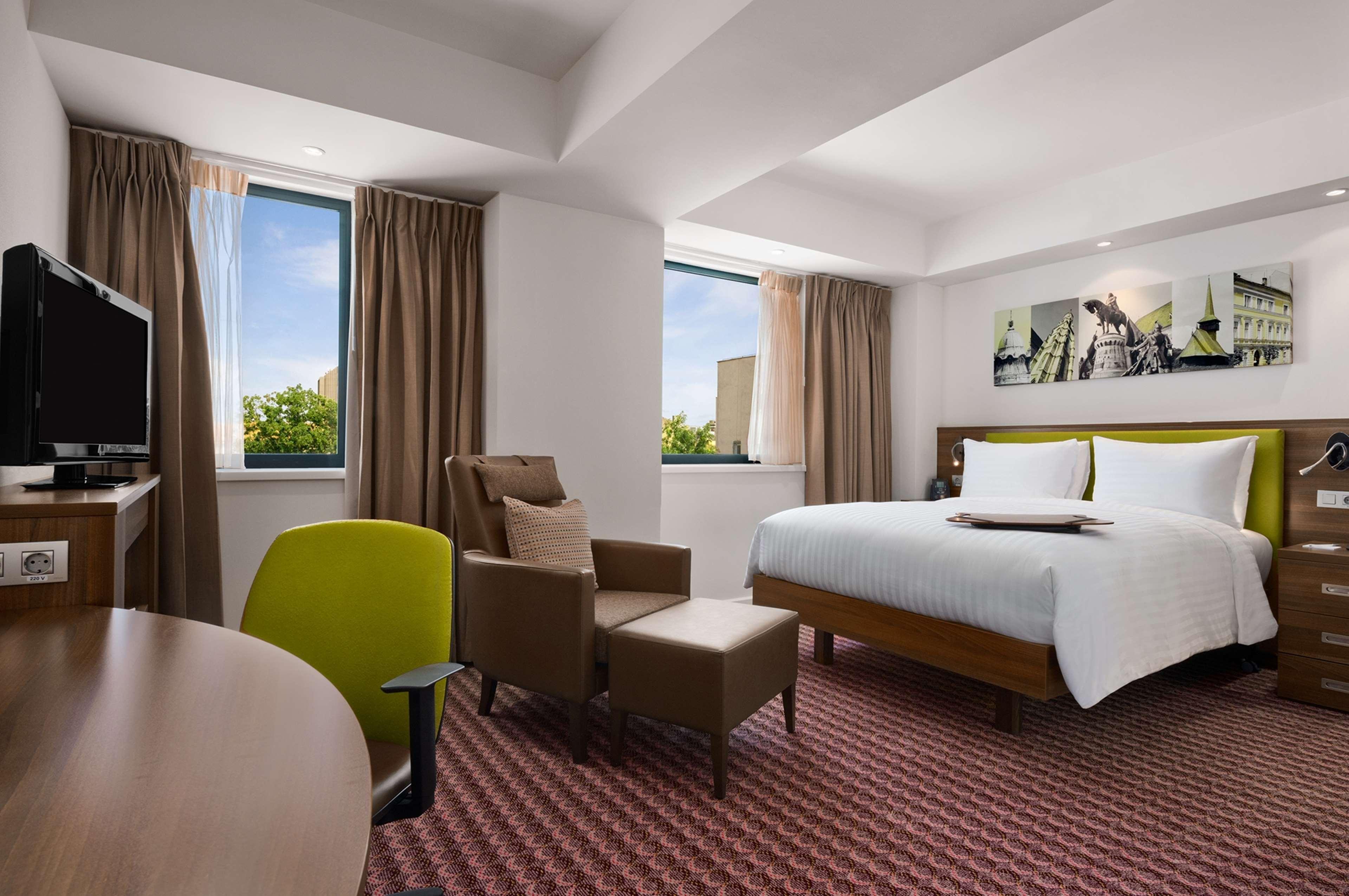 Hampton by Hilton Cluj-Napoca Hotel Exterior foto