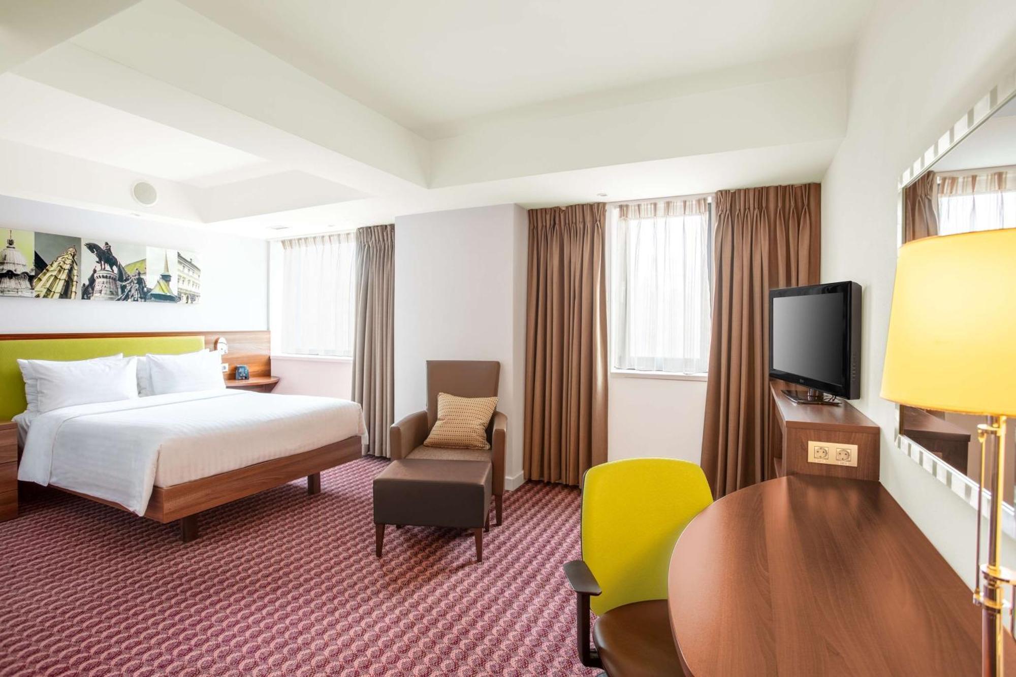 Hampton by Hilton Cluj-Napoca Hotel Exterior foto