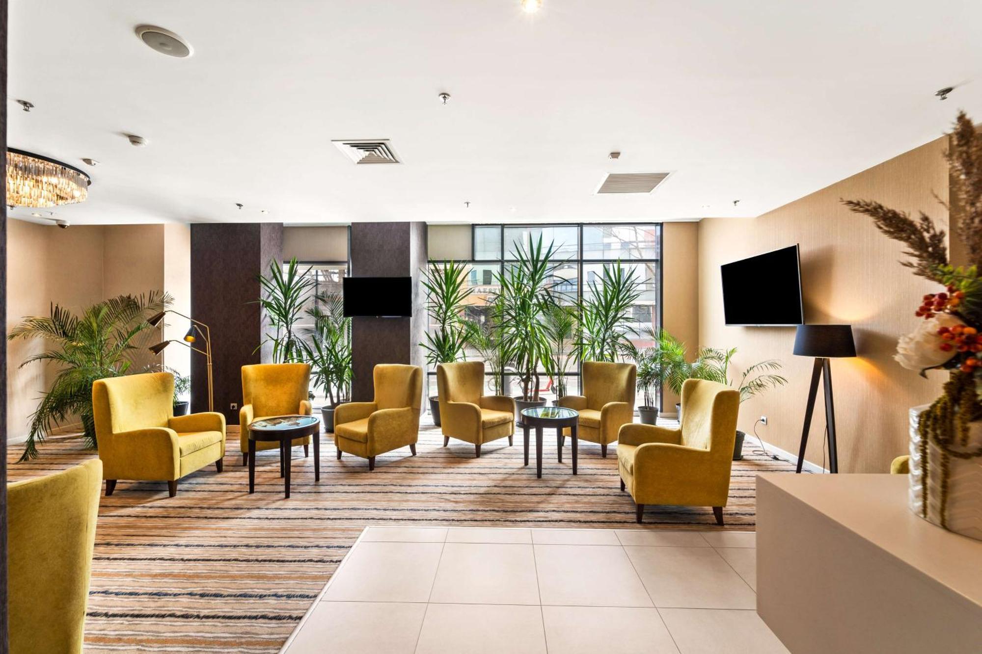 Hampton by Hilton Cluj-Napoca Hotel Exterior foto