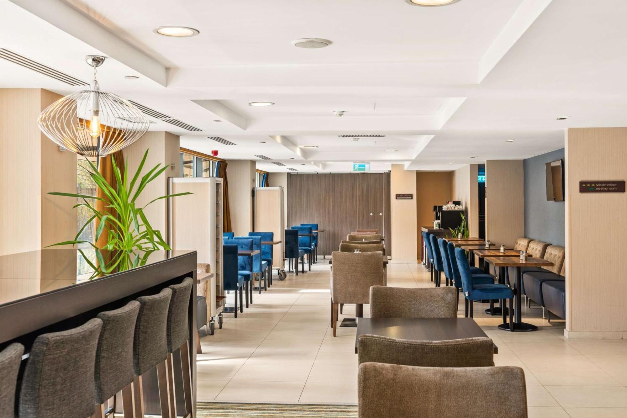 Hampton by Hilton Cluj-Napoca Hotel Exterior foto