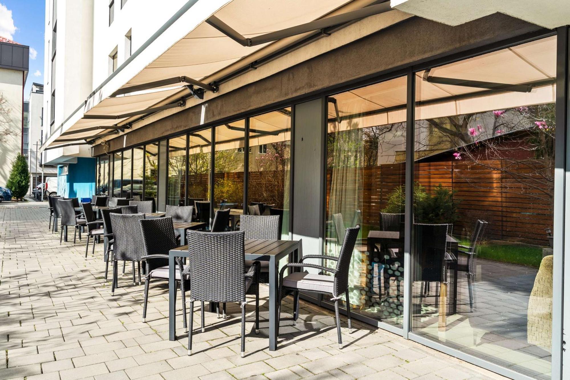Hampton by Hilton Cluj-Napoca Hotel Exterior foto